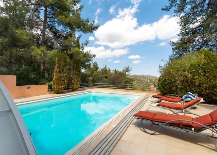 Hillcrest Panorama Villa