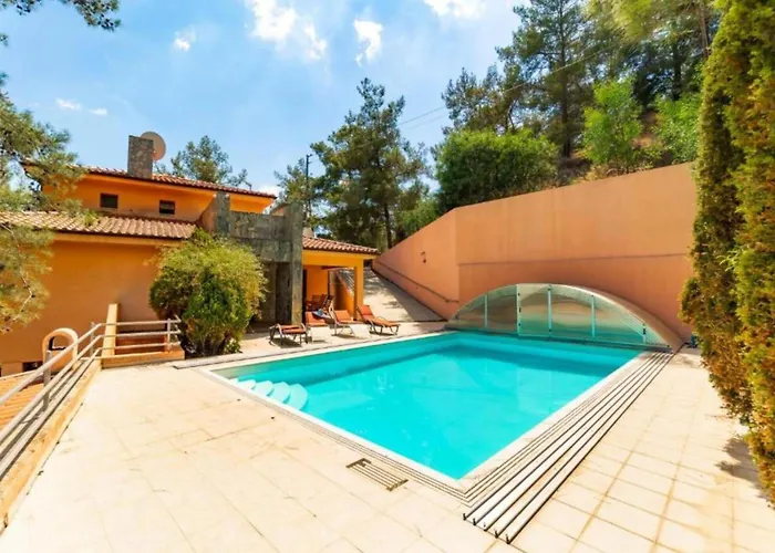 Hillcrest Panorama Villa *